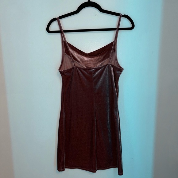 Design Lab Velour Party Dress - Picture 3 of 3